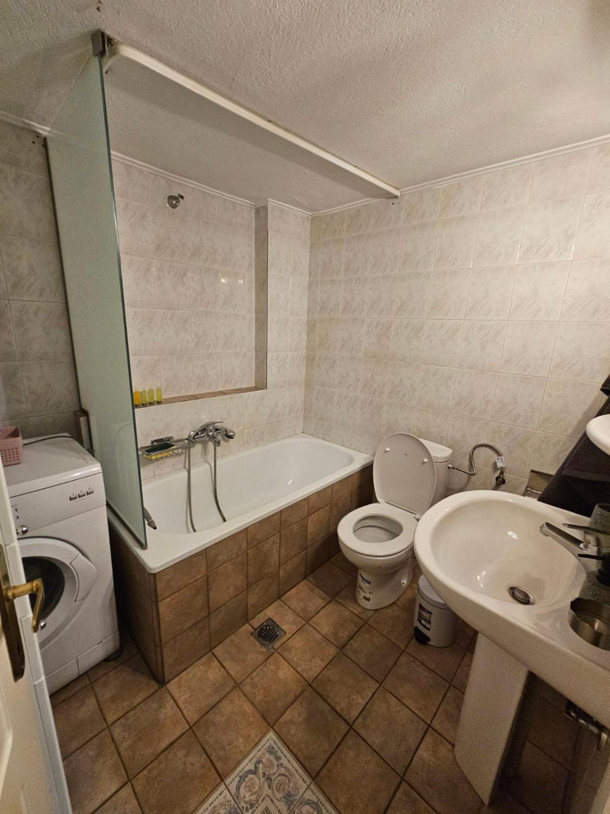 Kt Apartment Dráma Kültér fotó