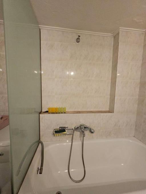 Kt Apartment Dráma Kültér fotó